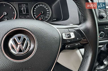 Грузовой фургон Volkswagen Transporter 2019 в 