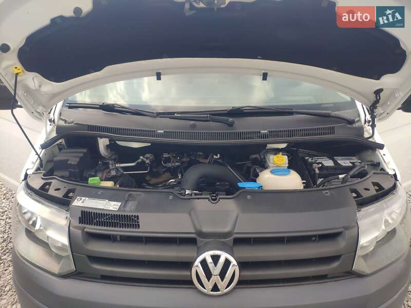 Борт Volkswagen Transporter 2011 в Виннице