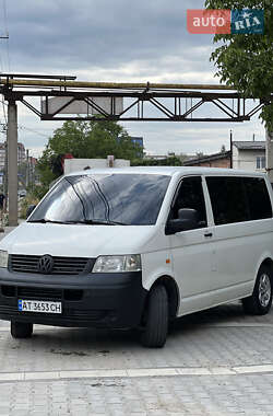 Минивэн Volkswagen Transporter 2004 в 
