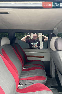 Минивэн Volkswagen Transporter 2004 в 