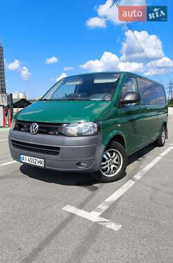 Минивэн Volkswagen Transporter 2011 в Ирпене