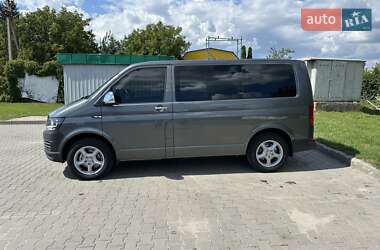 Минивэн Volkswagen Transporter 2016 в 