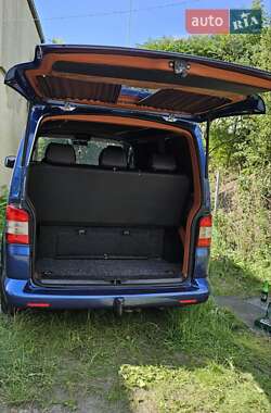 Минивэн Volkswagen Transporter 2003 в 