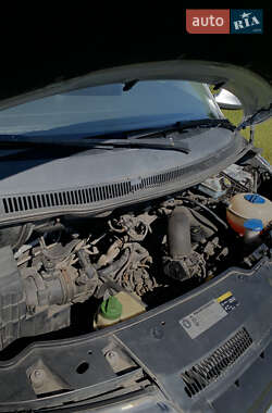 Грузопассажирский фургон Volkswagen Transporter 2013 в 