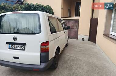Минивэн Volkswagen Transporter 2006 в 
