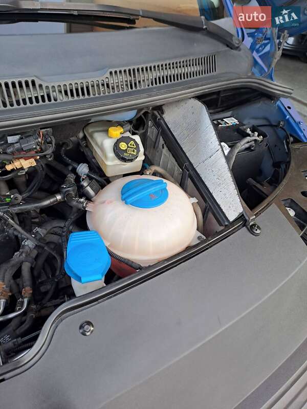 Микроавтобус Volkswagen Transporter 2017 в Ровно