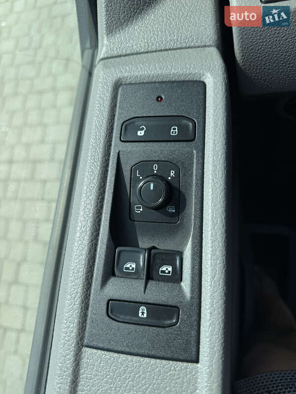 Грузовой фургон Volkswagen Transporter 2021 в Киеве