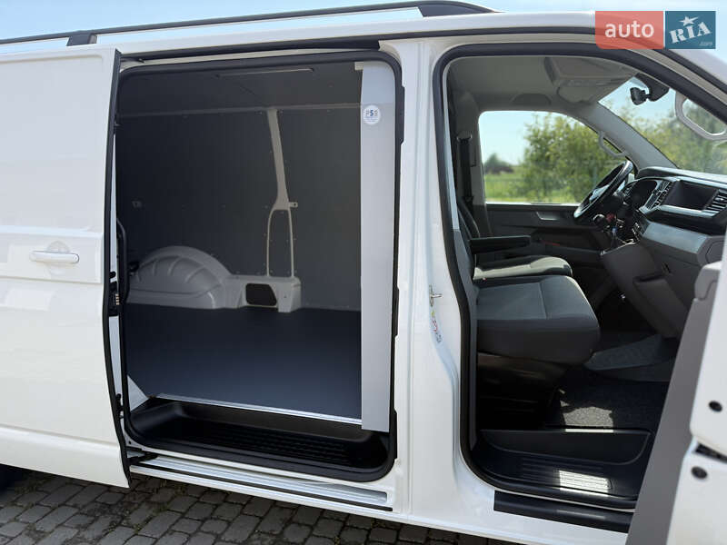 Грузовой фургон Volkswagen Transporter 2021 в Киеве