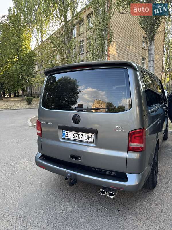 Минивэн Volkswagen Transporter 2005 в Николаеве