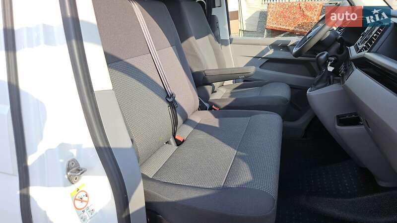 Грузовой фургон Volkswagen Transporter 2021 в Радомышле
