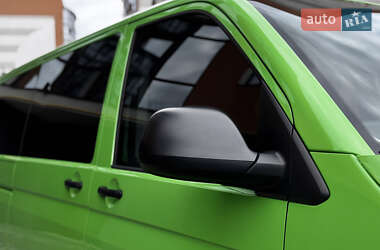 Минивэн Volkswagen Transporter 2015 в 