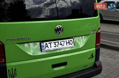 Минивэн Volkswagen Transporter 2015 в 
