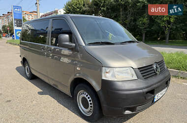 Минивэн Volkswagen Transporter 2009 в Черновцах