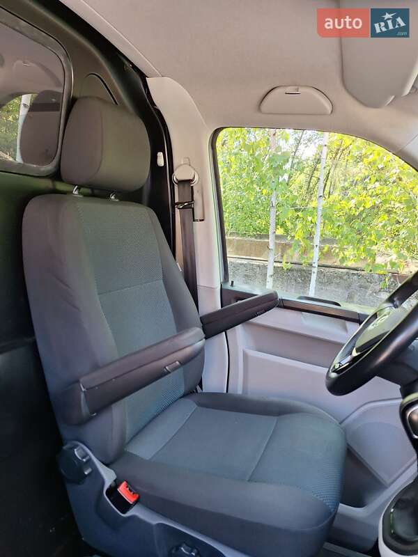 Грузовой фургон Volkswagen Transporter 2018 в Бердичеве фото 13 Грузовой фургон Volkswagen Transporter 2018 в Бердичеве