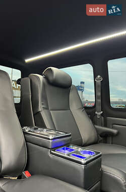 Минивэн Volkswagen Transporter 2016 в 