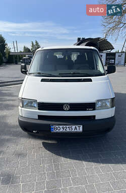 Минивэн Volkswagen Transporter 2000 в 