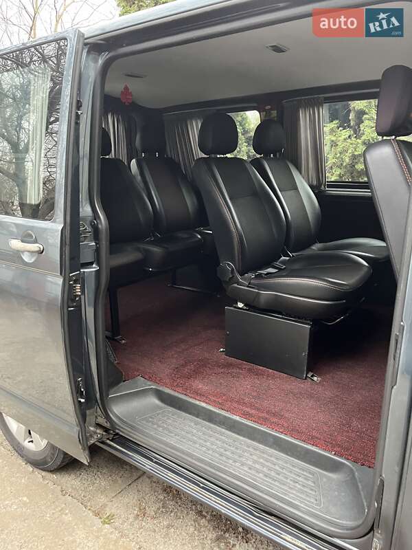 Минивэн Volkswagen Transporter 2006 в Хмельницком