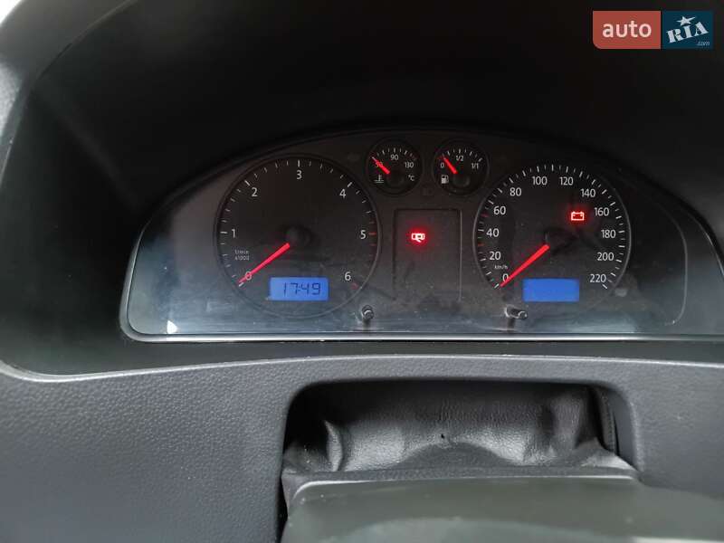 Минивэн Volkswagen Transporter 2006 в Хмельницком