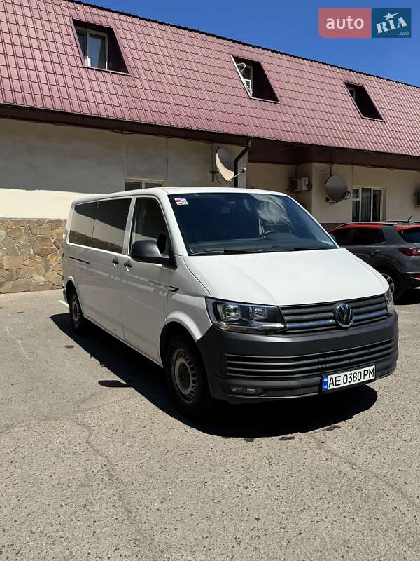 Грузопассажирский фургон Volkswagen Transporter 2016 в Кривом Роге фото 2 Грузопассажирский фургон Volkswagen Transporter 2016 в Кривом Роге