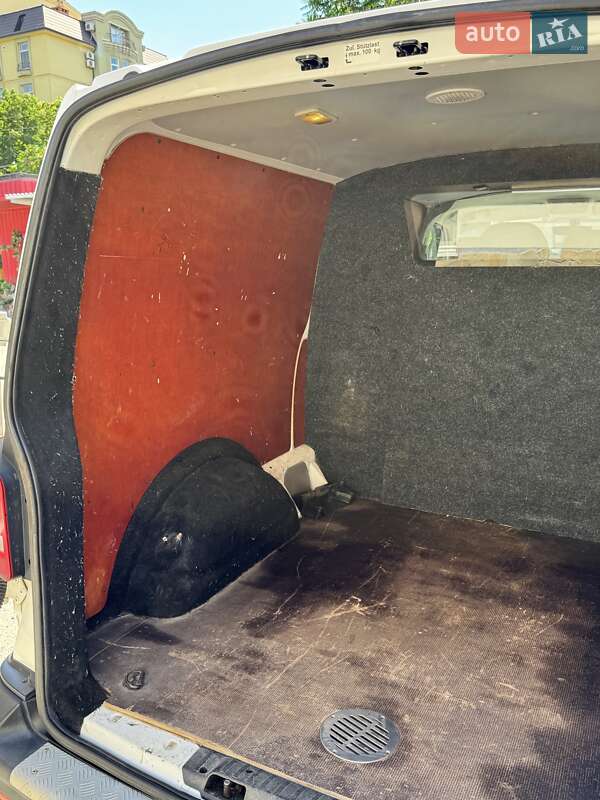 Грузопассажирский фургон Volkswagen Transporter 2016 в Кривом Роге фото 7 Грузопассажирский фургон Volkswagen Transporter 2016 в Кривом Роге