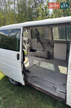 Минивэн Volkswagen Transporter 1998 в 