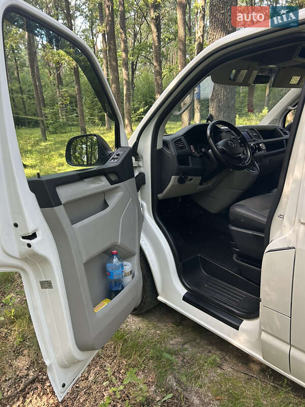 Мінівен Volkswagen Transporter 2018 в Житомирі