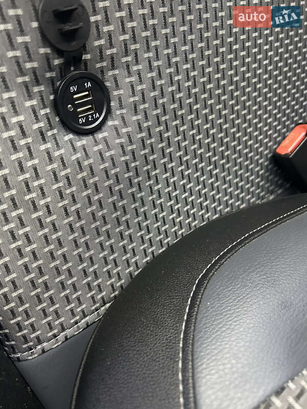 Мінівен Volkswagen Transporter 2018 в Житомирі