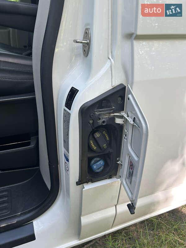 Мінівен Volkswagen Transporter 2018 в Житомирі