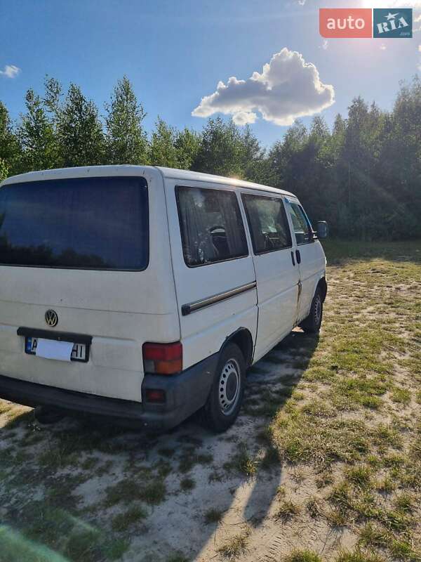 Минивэн Volkswagen Transporter 2001 в Киеве