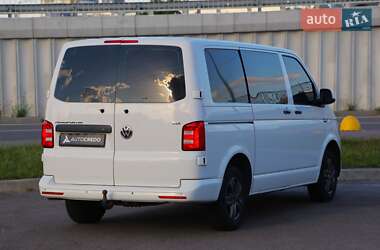 Минивэн Volkswagen Transporter 2018 в 