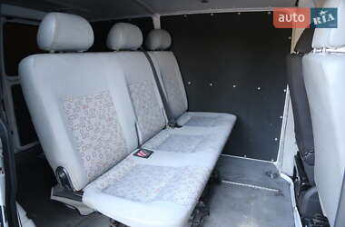 Минивэн Volkswagen Transporter 2018 в 