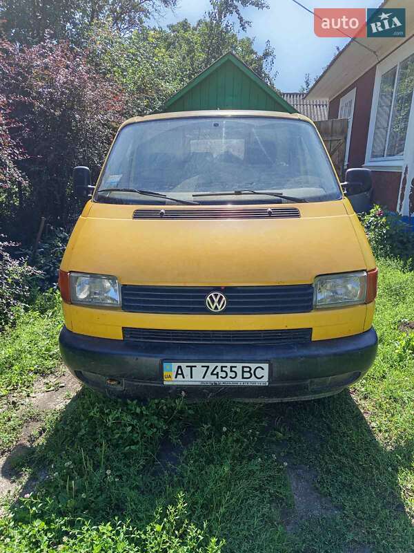 Минивэн Volkswagen Transporter 1999 в Хотине