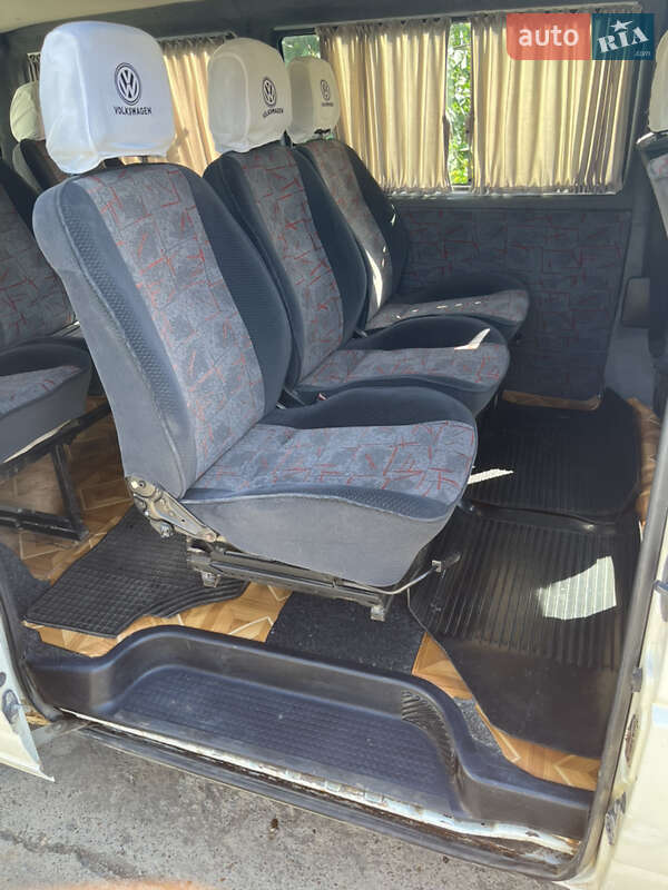 Минивэн Volkswagen Transporter 2000 в Новоднестровске