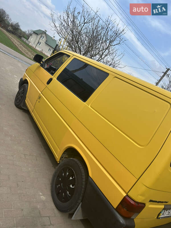 Минивэн Volkswagen Transporter 1999 в Калуше
