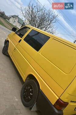 Минивэн Volkswagen Transporter 1999 в 