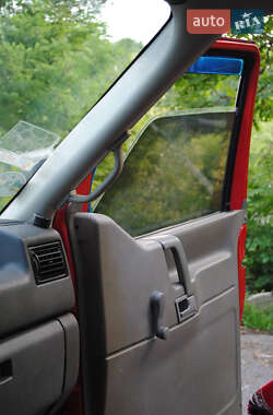 Минивэн Volkswagen Transporter 1998 в 
