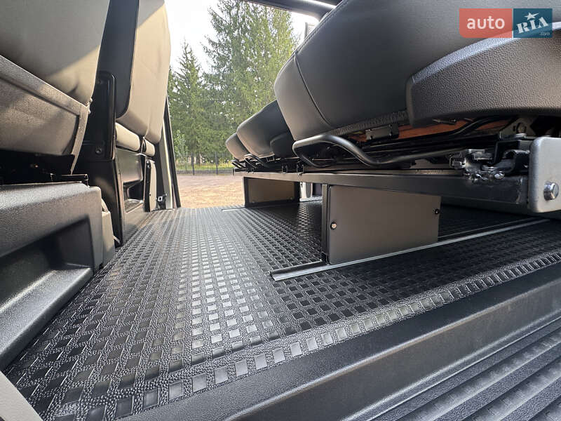 Минивэн Volkswagen Transporter 2019 в Бердичеве