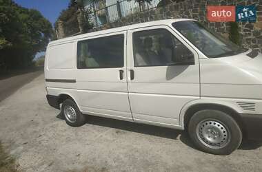 Минивэн Volkswagen Transporter 2000 в 