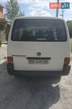 Мінівен Volkswagen Transporter 2000 в Рівне