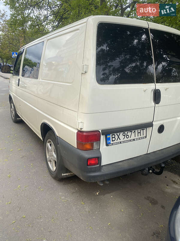 Минивэн Volkswagen Transporter 2000 в Хмельницком