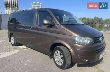 Мінівен Volkswagen Transporter 2010 в Дніпрі