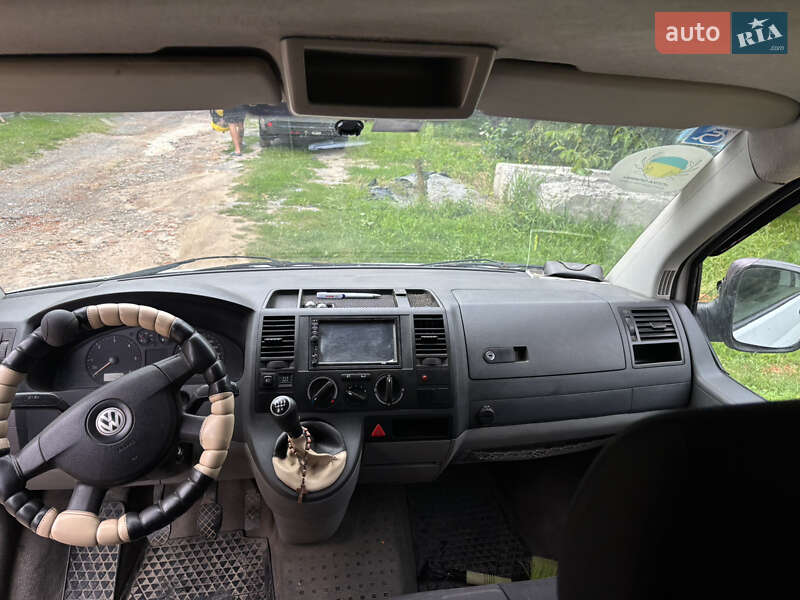 Грузовой фургон Volkswagen Transporter 2007 в Дублянах