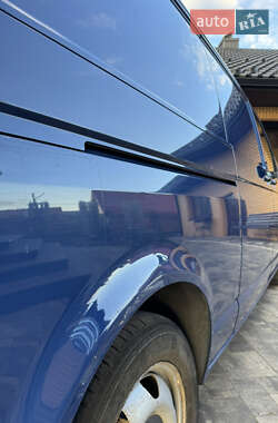 Грузовой фургон Volkswagen Transporter 2013 в 