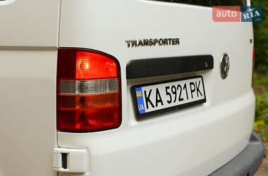 Минивэн Volkswagen Transporter 2008 в 