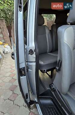 Минивэн Volkswagen Transporter 2007 в 