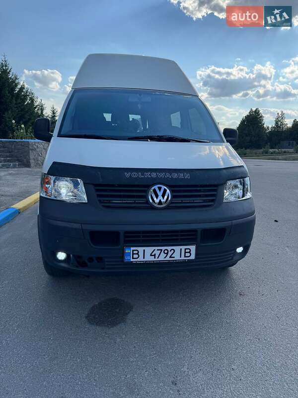 Мінівен Volkswagen Transporter 2007 в Нових Санжарах