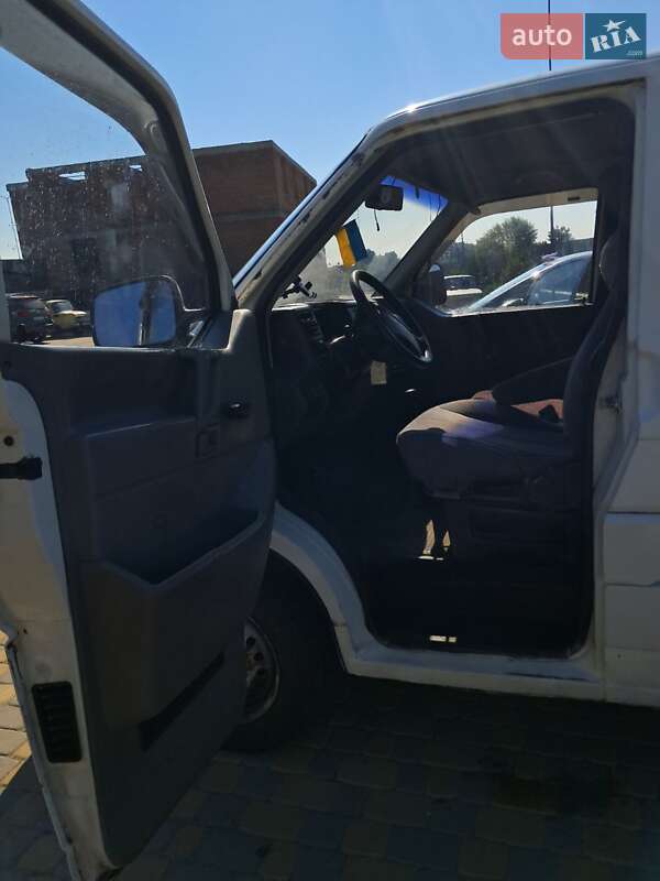 Минивэн Volkswagen Transporter 1998 в Копычинце