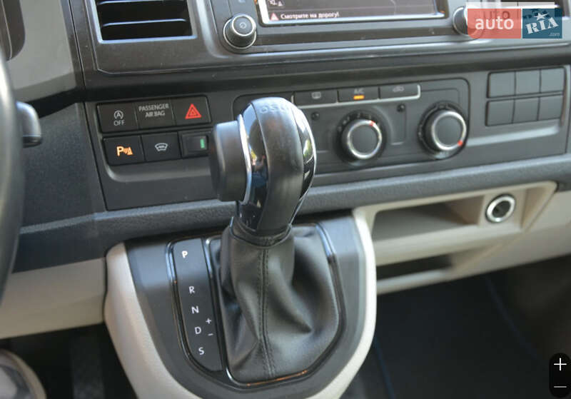 Грузовой фургон Volkswagen Transporter 2017 в Каневе