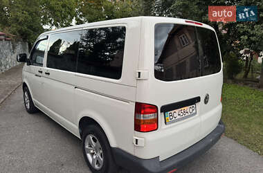 Минивэн Volkswagen Transporter 2008 в 