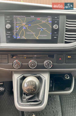 Грузовой фургон Volkswagen Transporter 2021 в 